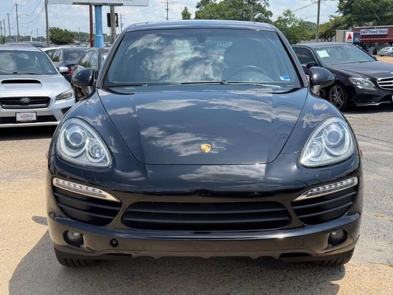 2011 Porsche 958 Cayenne - Image 2 of 27