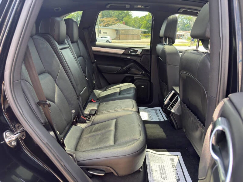 2011 Porsche 958 Cayenne - Image 11 of 27