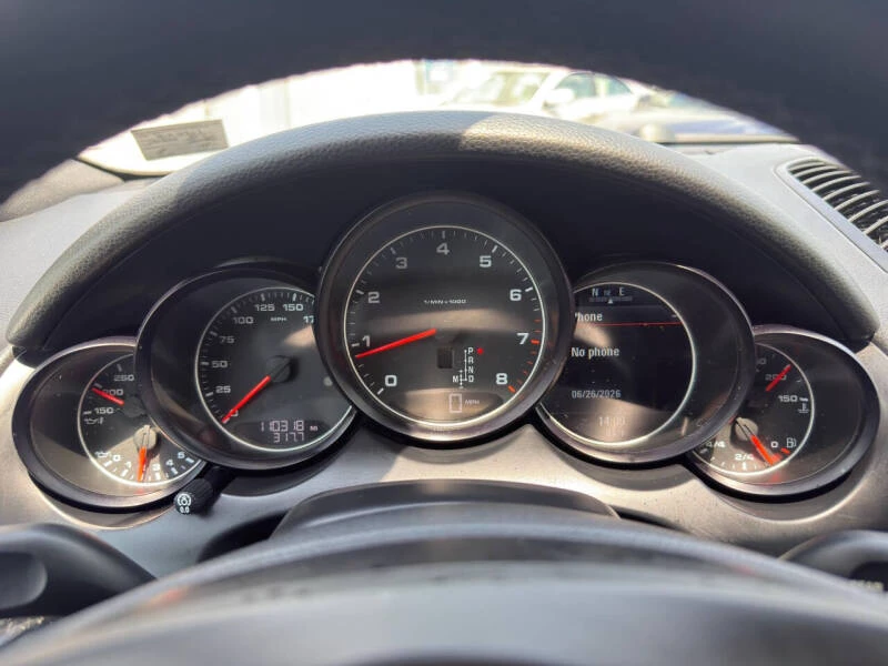 2011 Porsche 958 Cayenne - Image 22 of 27