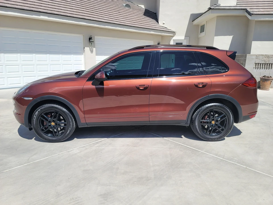 2011 Porsche 958 Cayenne - Image 8 of 31