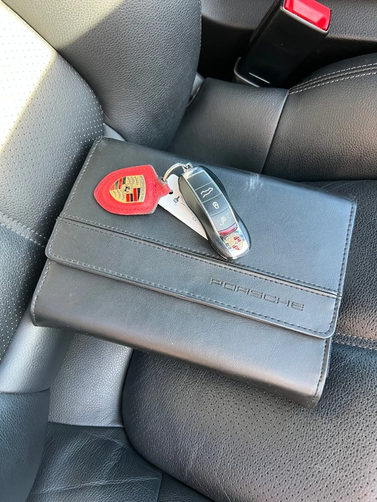 2011 Porsche 958 Cayenne - Image 20 of 21