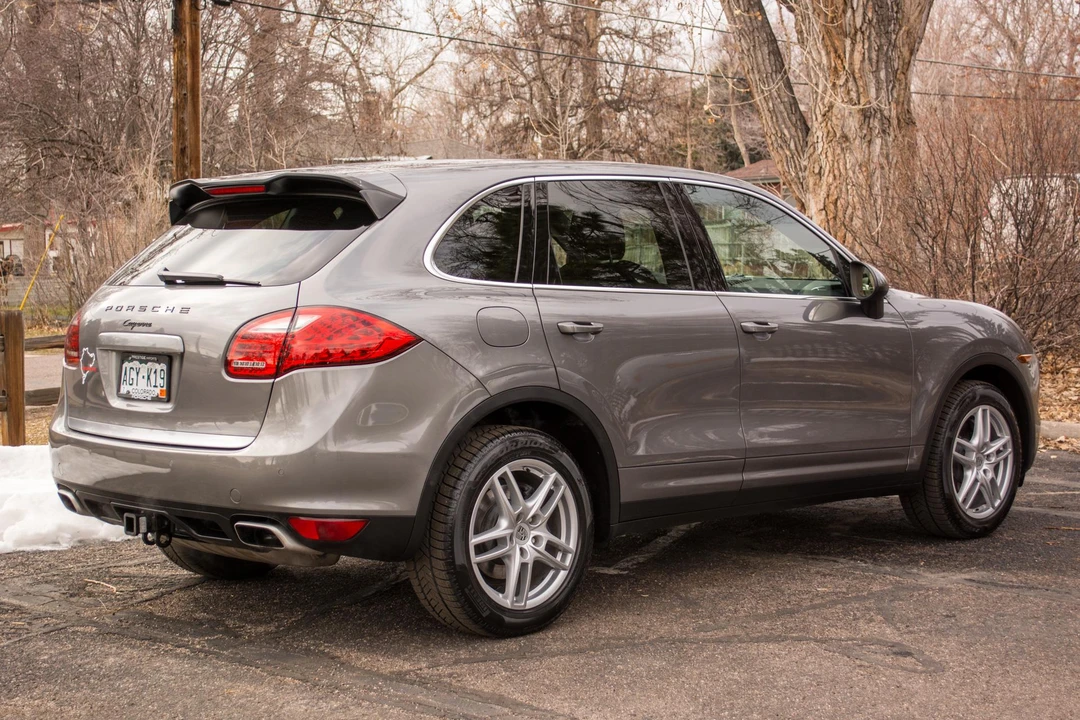2011 Porsche 958 Cayenne - Image 11 of 31