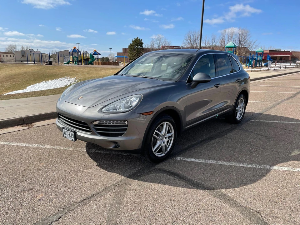 2011 Porsche 958 Cayenne - Image 7 of 31