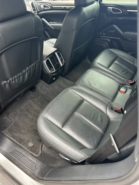 2011 Porsche 958 Cayenne - Image 5 of 5