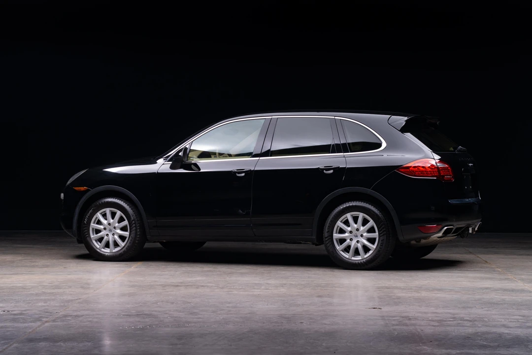 2011 Porsche 958 Cayenne - Image 15 of 31