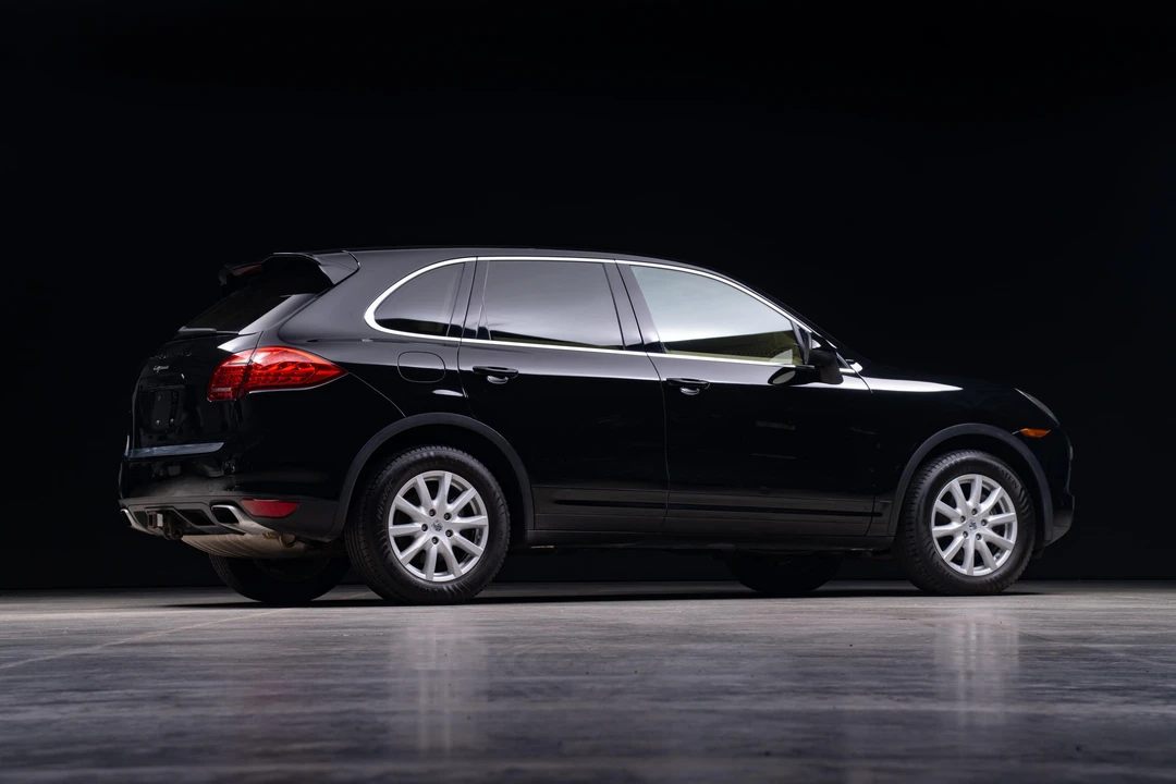 2011 Porsche 958 Cayenne - Image 26 of 31