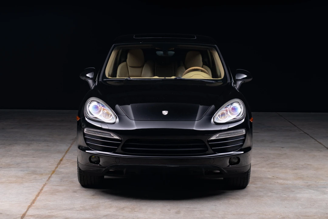 2011 Porsche 958 Cayenne - Image 8 of 31