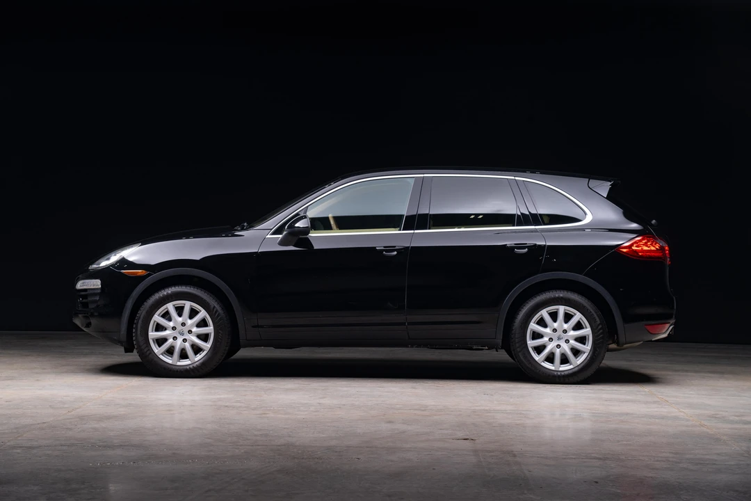 2011 Porsche 958 Cayenne - Image 11 of 31