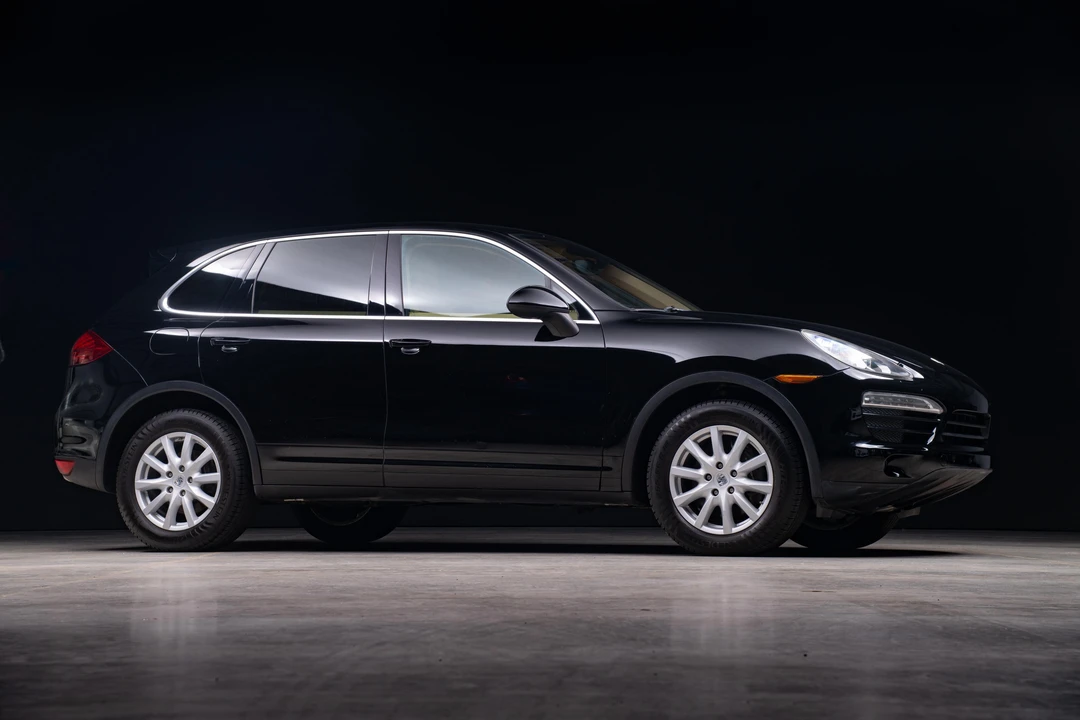 2011 Porsche 958 Cayenne - Image 30 of 31