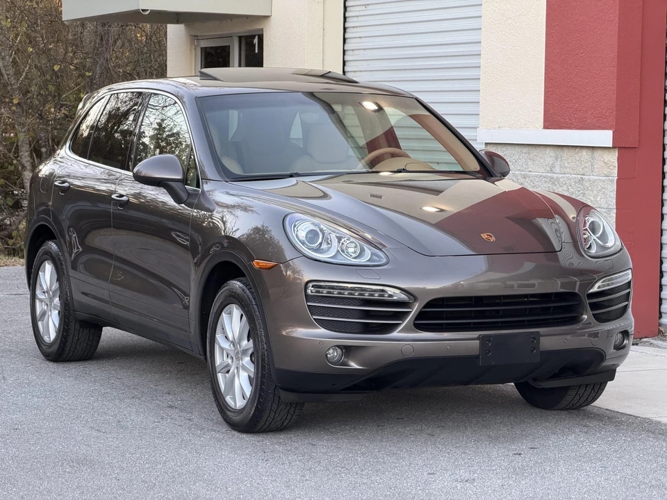 2011 Porsche 958 Cayenne - Image 7 of 31