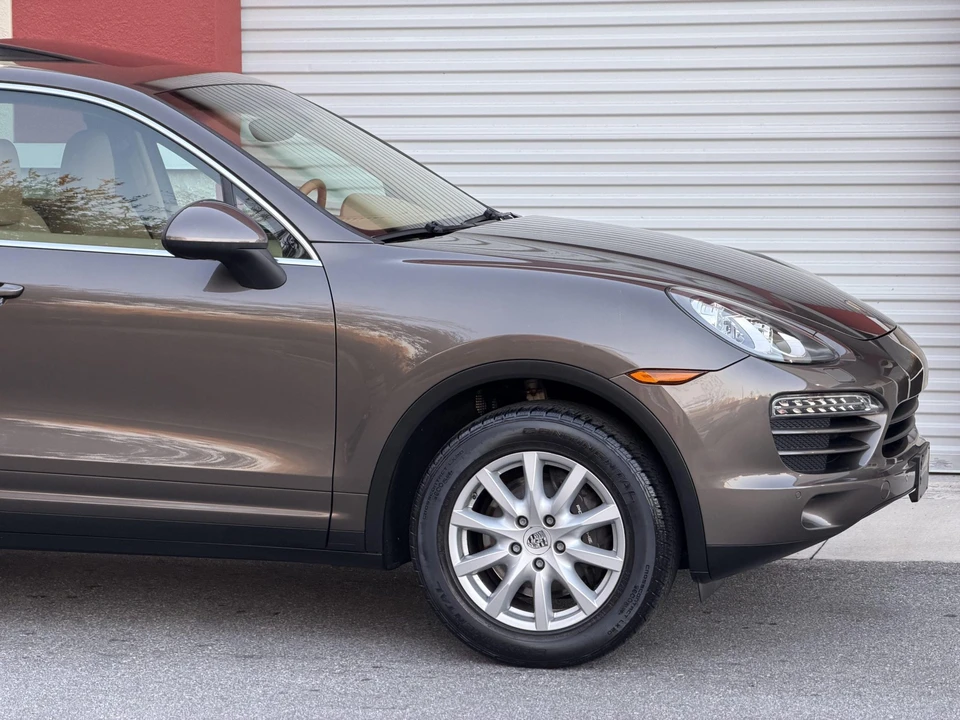 2011 Porsche 958 Cayenne - Image 25 of 31