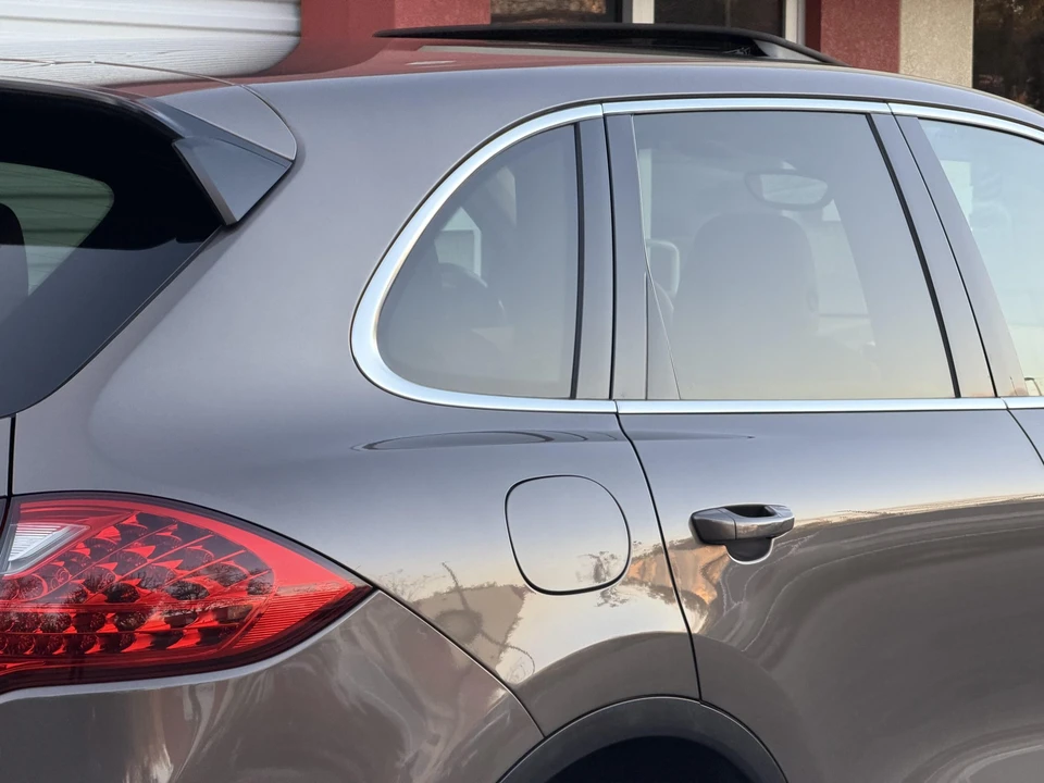 2011 Porsche 958 Cayenne - Image 30 of 31