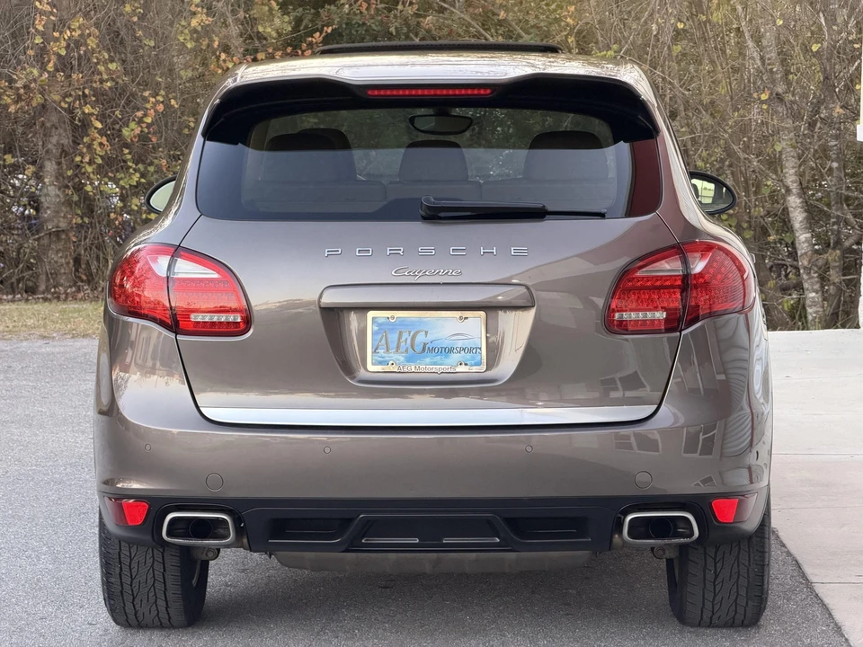 2011 Porsche 958 Cayenne - Image 12 of 31