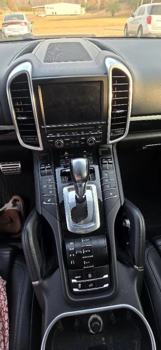 2011 Porsche 958 Cayenne - Image 16 of 16