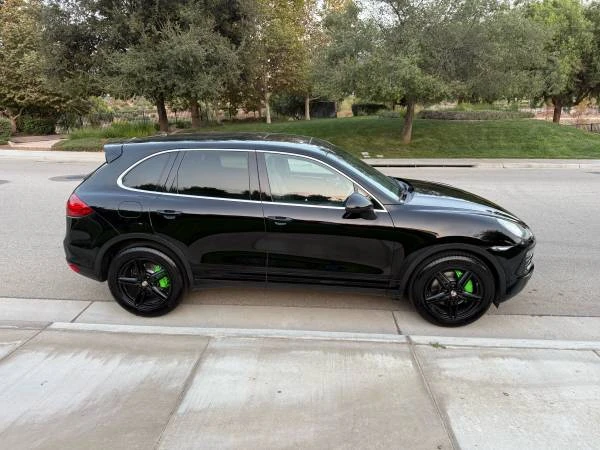 2011 Porsche 958 Cayenne - Image 10 of 18