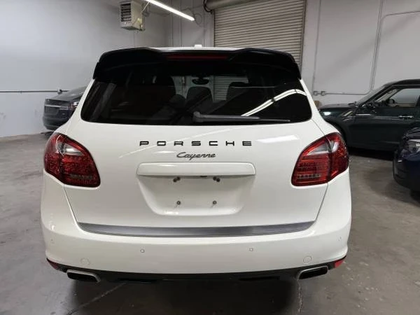 2011 Porsche 958 Cayenne - Image 3 of 11