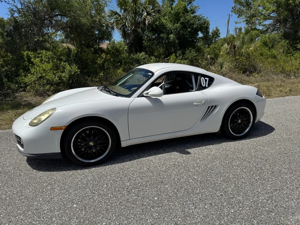 2011 Porsche 987 Cayman - Image 15 of 31
