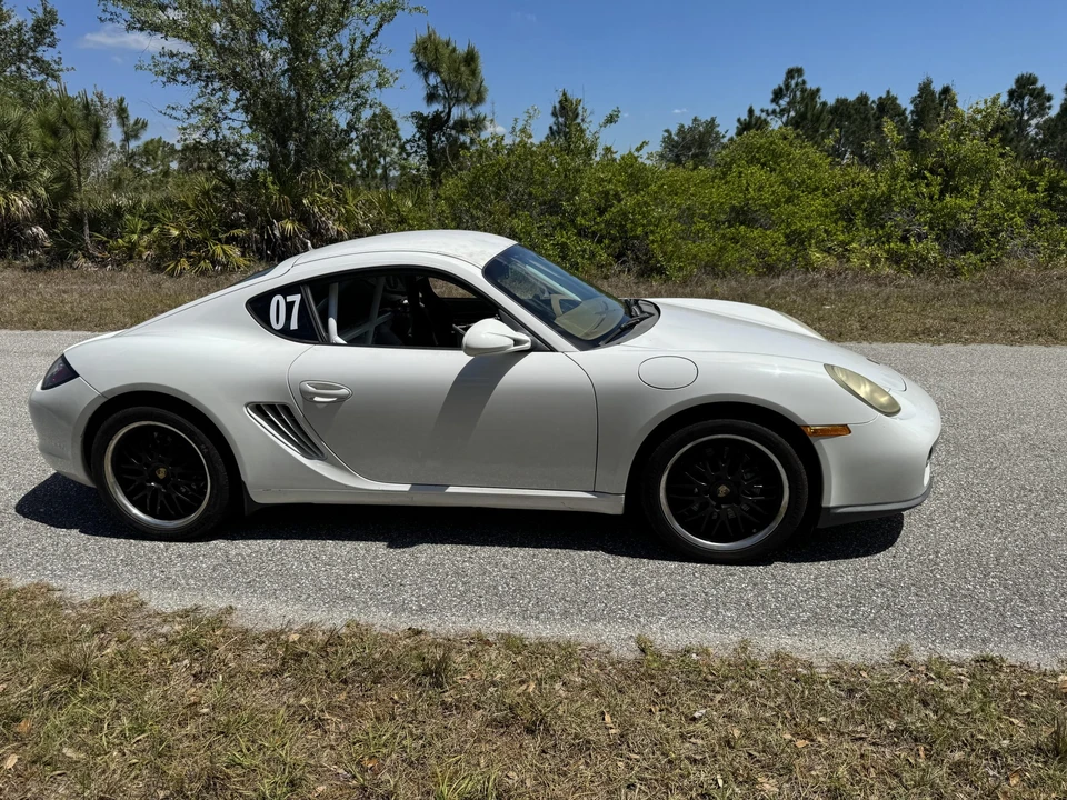 2011 Porsche 987 Cayman - Image 31 of 31