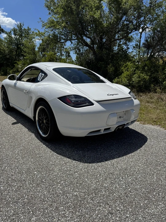 2011 Porsche 987 Cayman - Image 18 of 31
