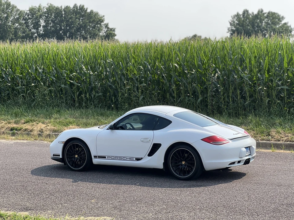 2011 Porsche 987 Cayman - Image 8 of 31
