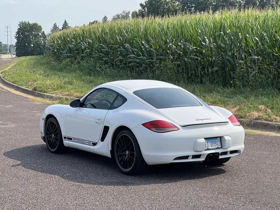 2011 Porsche 987 Cayman - Image 9 of 31