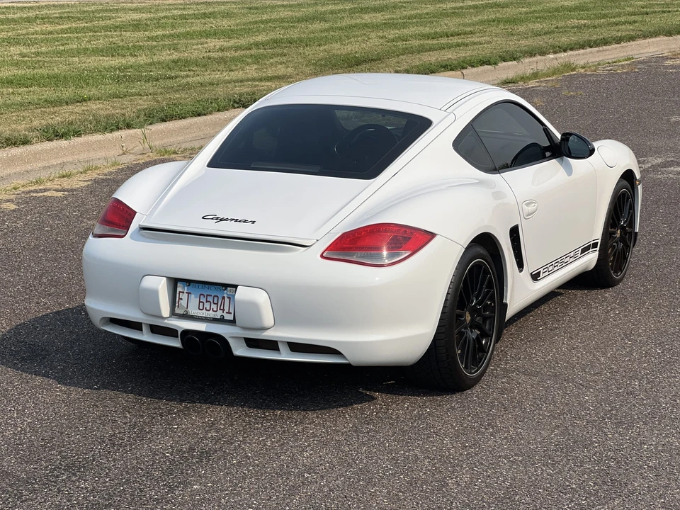 2011 Porsche 987 Cayman - Image 16 of 31