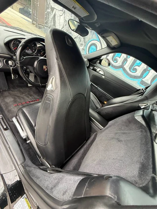 2011 Porsche 987 Cayman - Image 12 of 19
