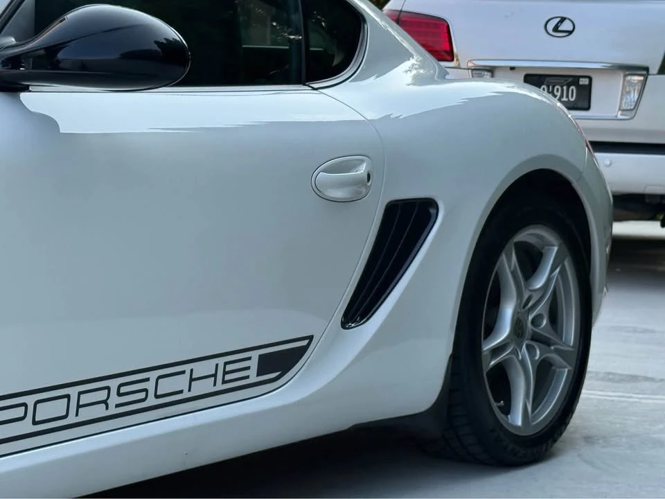 2011 Porsche 987 Cayman - Image 8 of 20