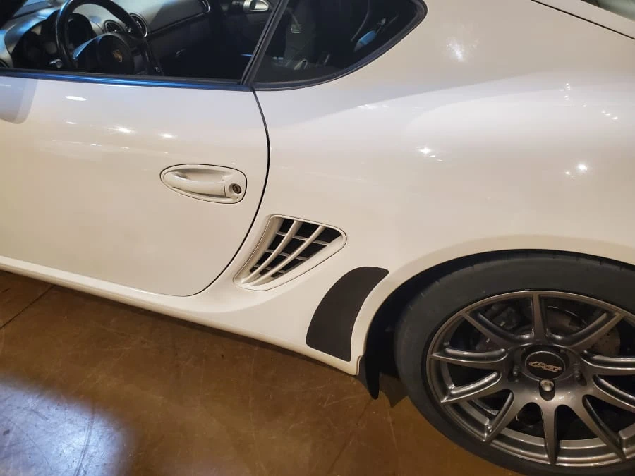 2011 Porsche 987 Cayman - Image 8 of 17