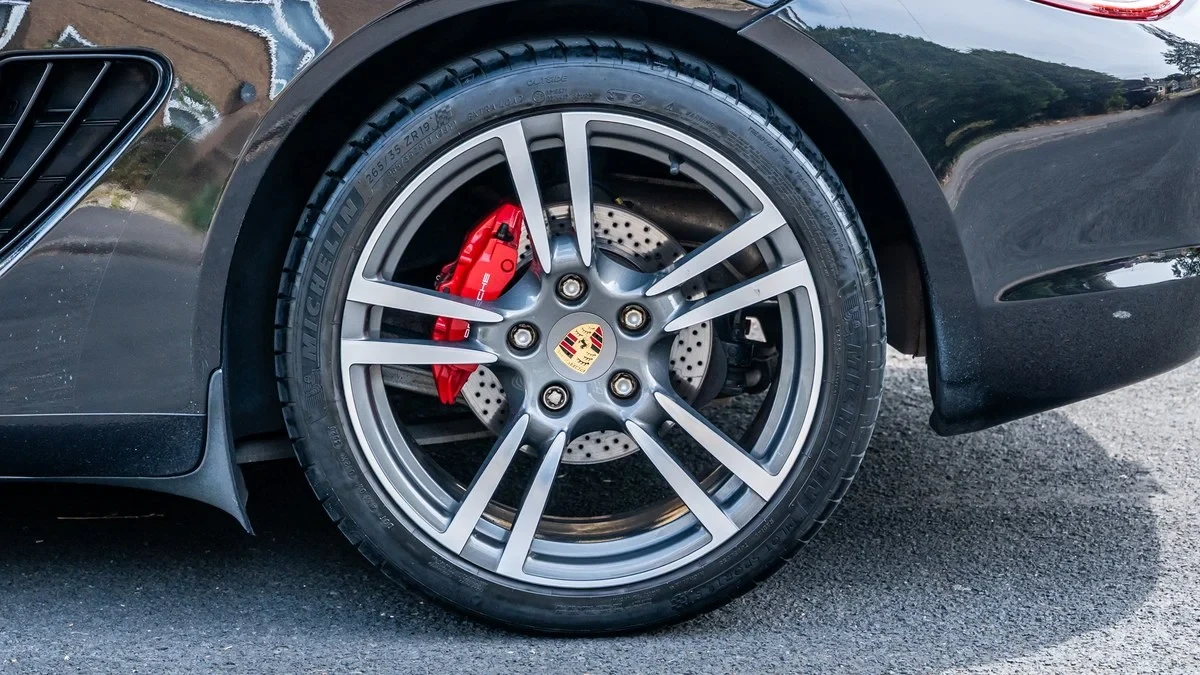 2011 Porsche 987 Cayman S - Image 13 of 30
