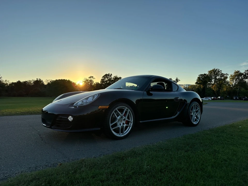 2011 Porsche 987 Cayman S - Image 10 of 28