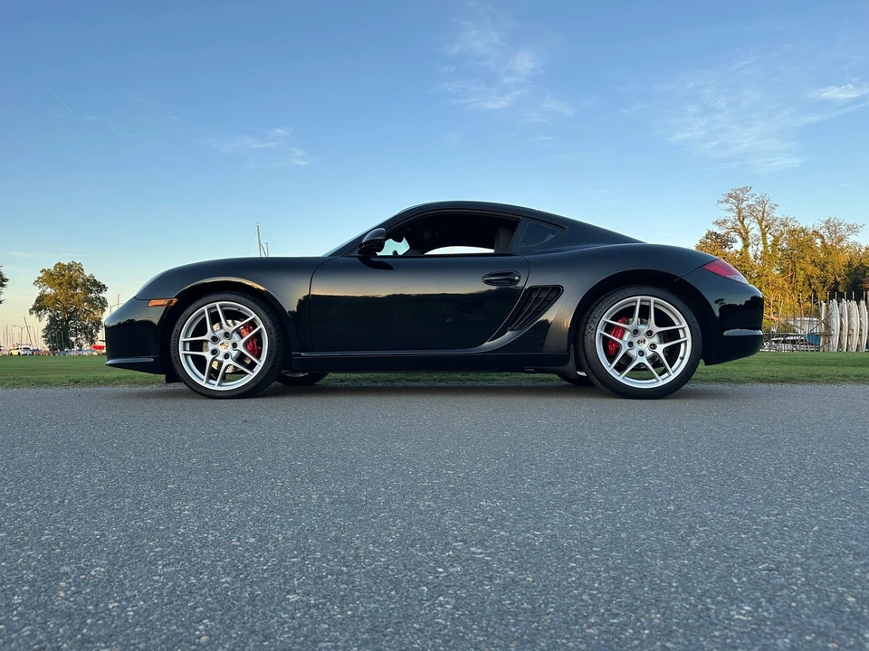2011 Porsche 987 Cayman S - Image 13 of 28