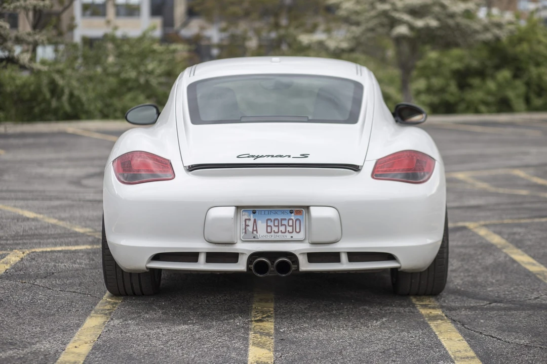 2011 Porsche 987 Cayman S - Image 18 of 31