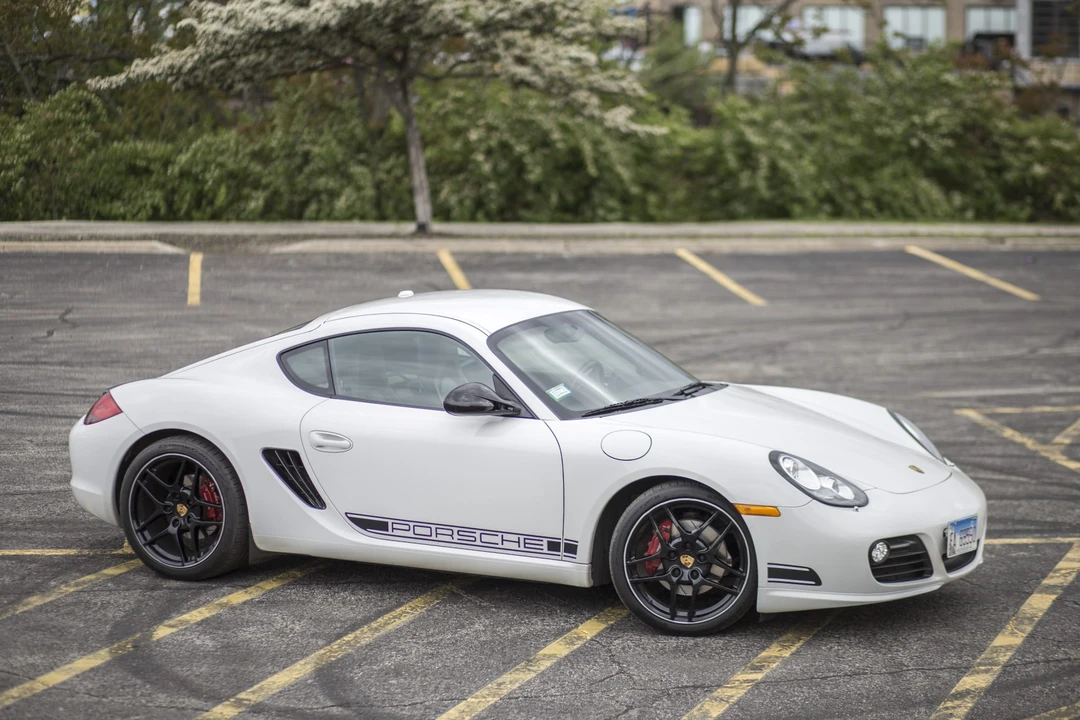 2011 Porsche 987 Cayman S - Image 12 of 31