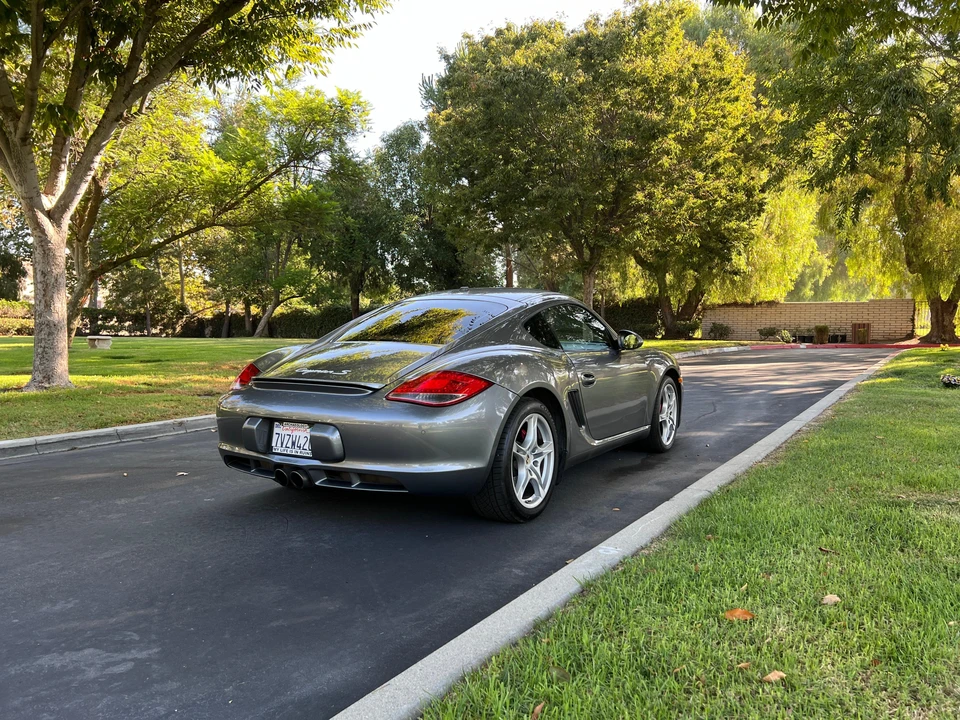 2011 Porsche 987 Cayman S - Image 9 of 31