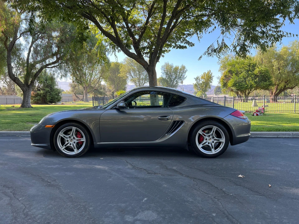 2011 Porsche 987 Cayman S - Image 7 of 31