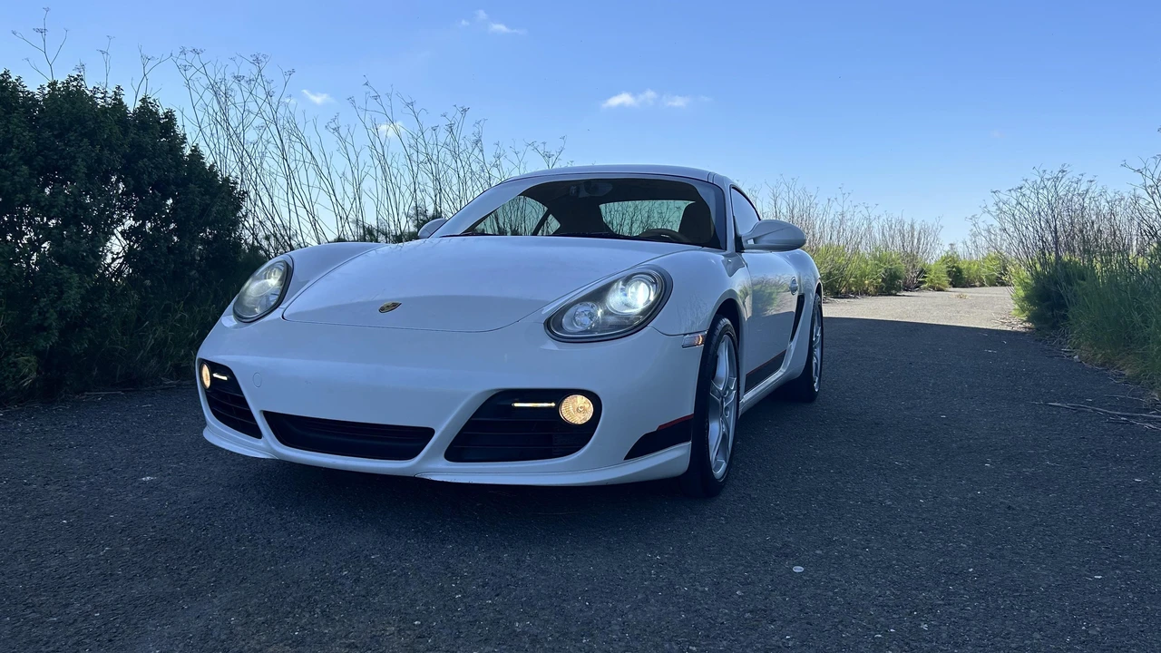 2011 Porsche 987 Cayman S - Image 7 of 31