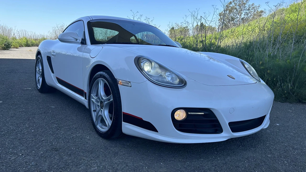 2011 Porsche 987 Cayman S - Image 28 of 31