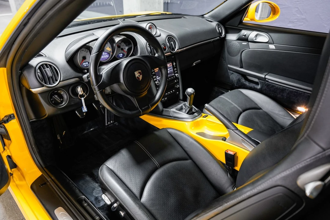 2011 Porsche 987 Cayman S - Image 9 of 31