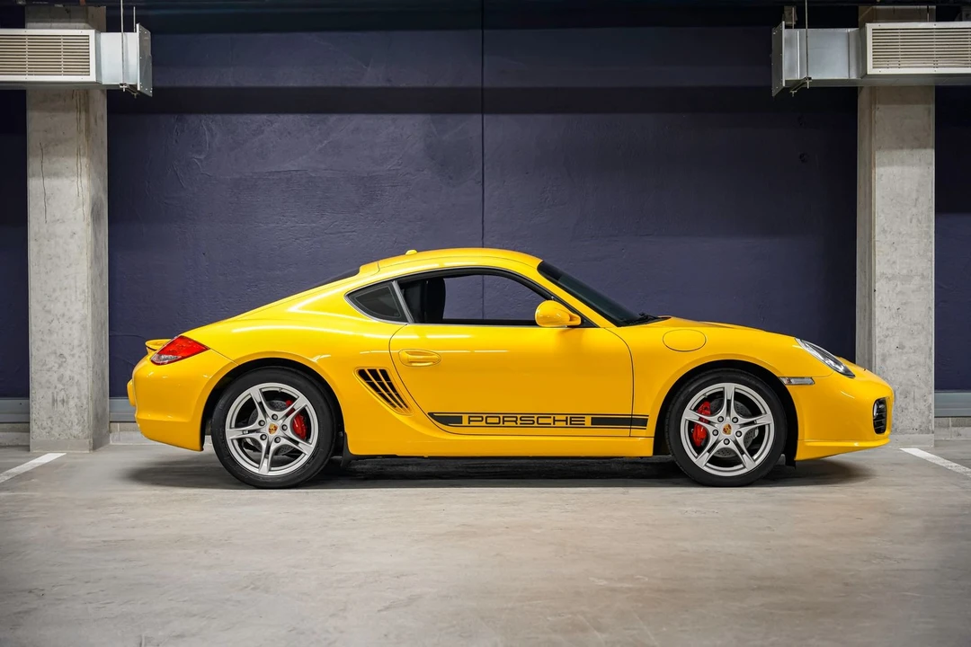 2011 Porsche 987 Cayman S - Image 2 of 31