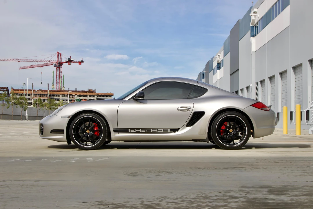 2011 Porsche 987 Cayman S - Image 7 of 31