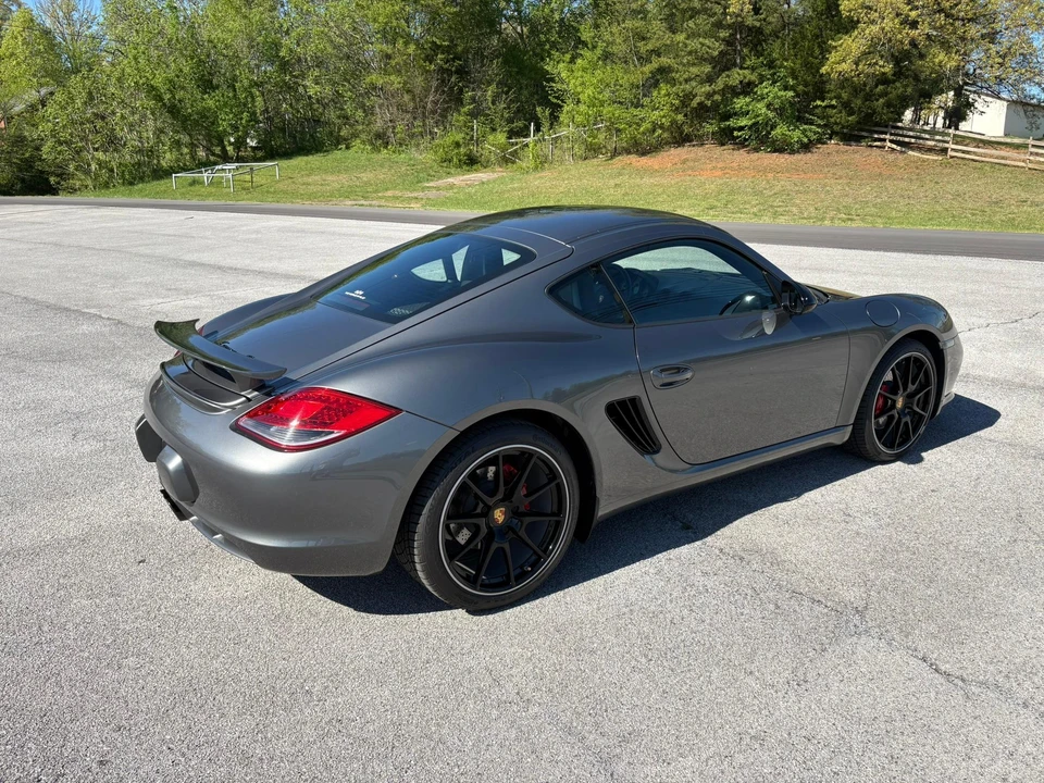 2011 Porsche 987 Cayman S - Image 17 of 31