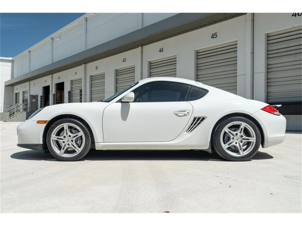 2011 Porsche 987 Cayman - Image 17 of 31