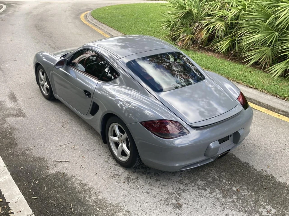 2011 Porsche 987 Cayman - Image 19 of 31
