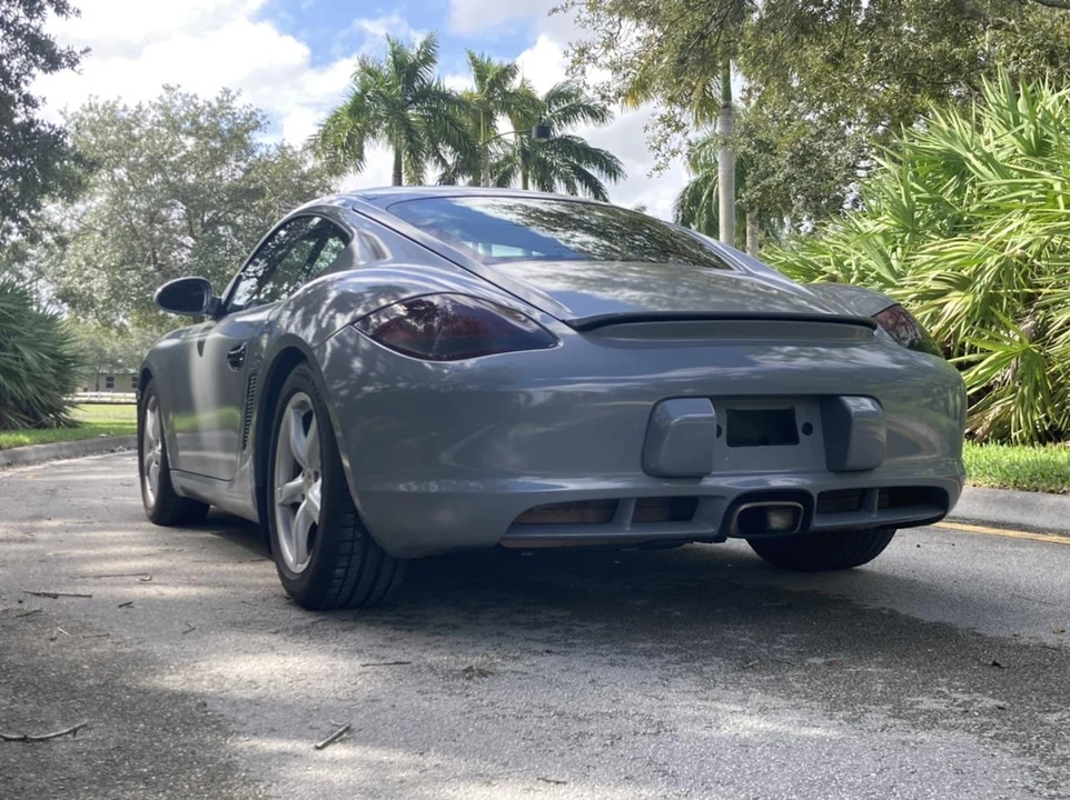 2011 Porsche 987 Cayman - Image 22 of 31