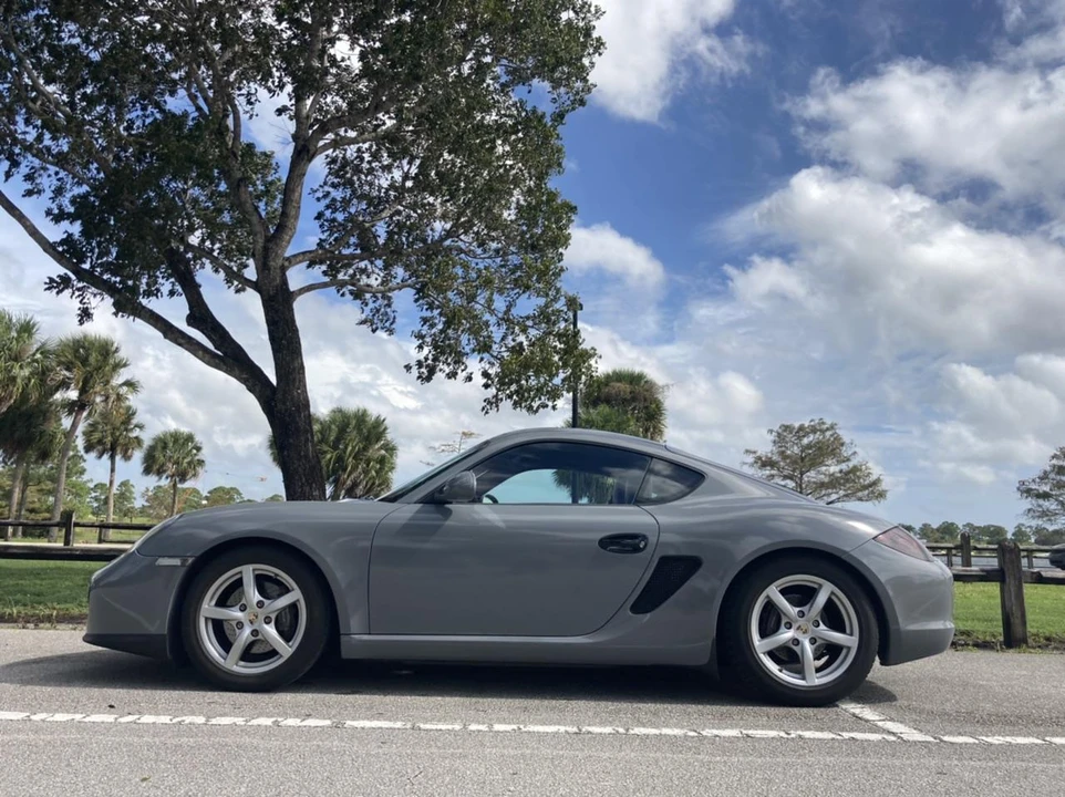 2011 Porsche 987 Cayman - Image 14 of 31