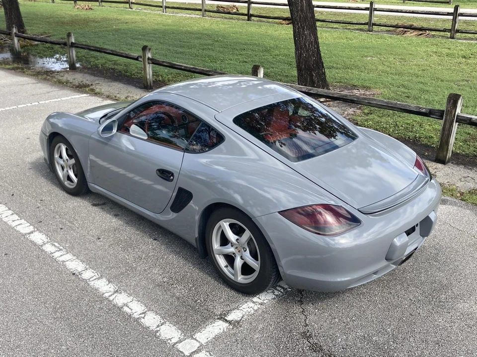 2011 Porsche 987 Cayman - Image 17 of 31