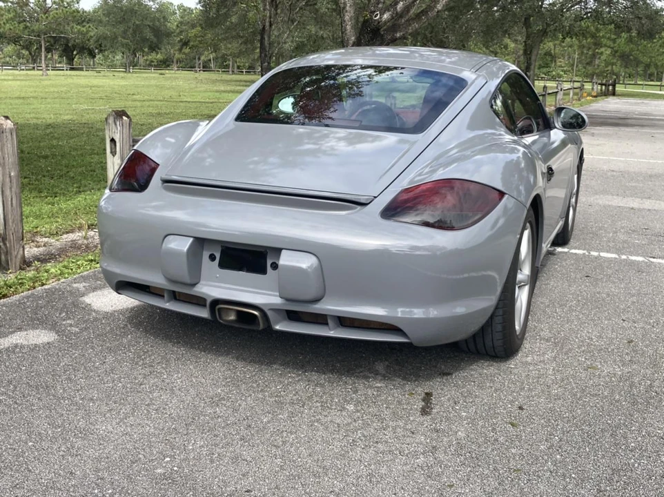 2011 Porsche 987 Cayman - Image 30 of 31