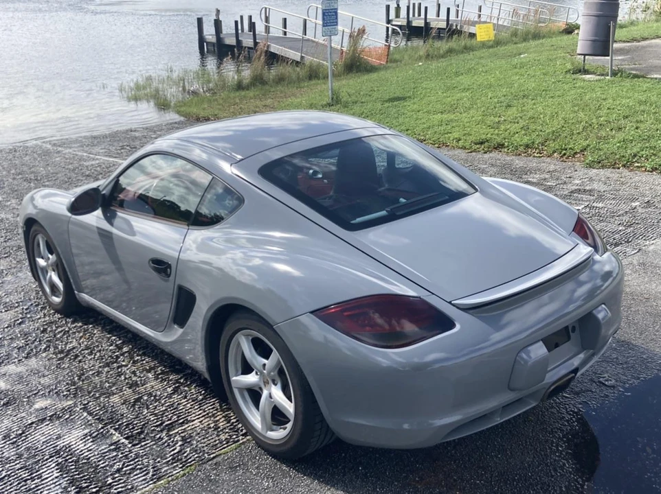 2011 Porsche 987 Cayman - Image 18 of 31