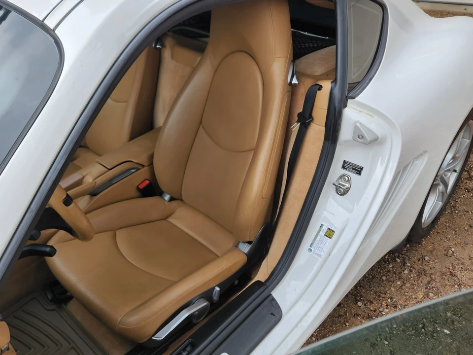 2011 Porsche 987 Cayman - Image 11 of 16